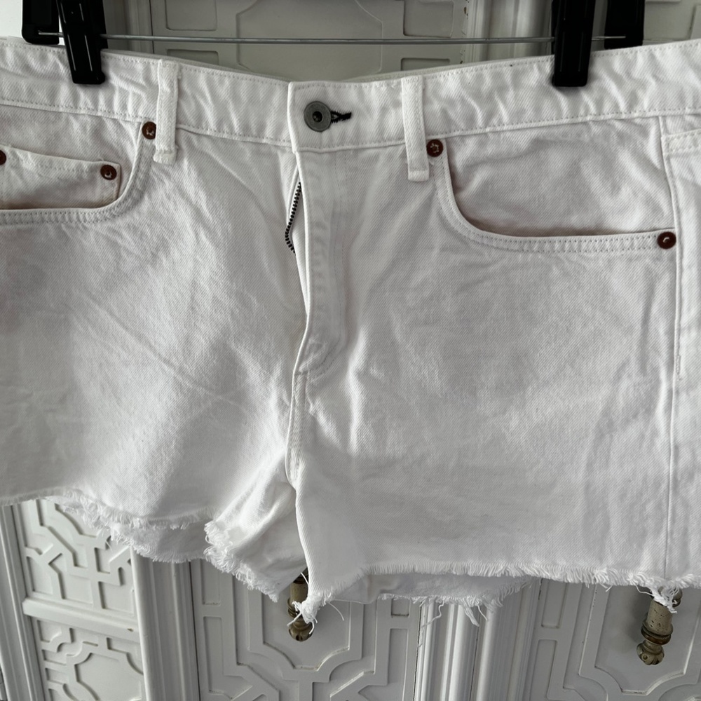 Rag & Bone White Denim Dre Low Rise Shorts Size 31